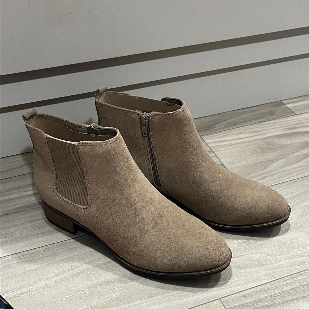 White Mountain Taupe Ankle Booties